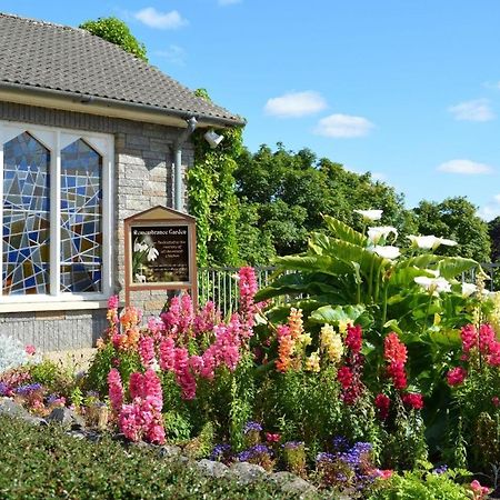 Elegant Rooms And Suites In Knock Нок Екстер'єр фото